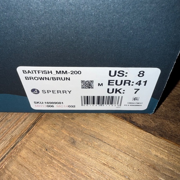 SPERRY Baitfish Flip-Flop in Brown - Picture 6 of 6